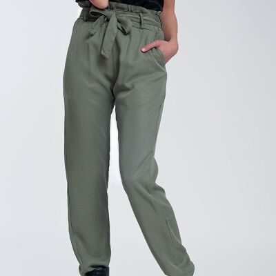 Pants with tie waist in green