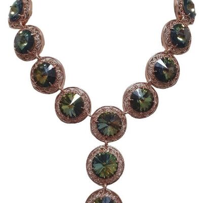 Rosa Halskette mit hochwertigen Mooskristallen