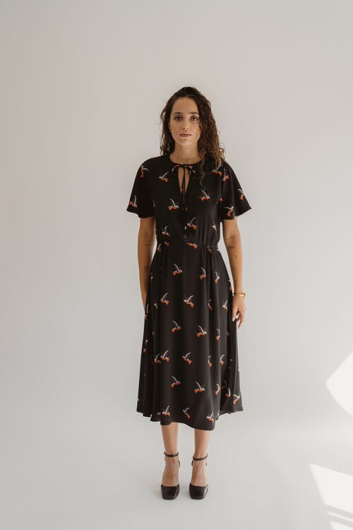 Birds Print On Black Crepe Evening Dress With Flattering Skirt And Sleeves