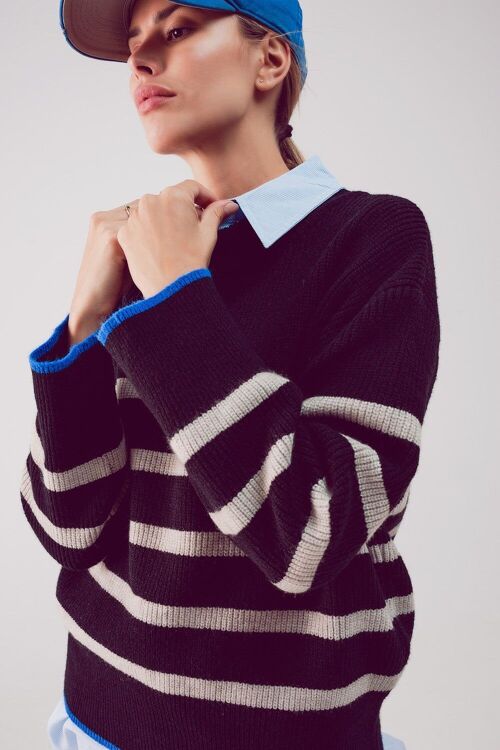 Relaxed jumper in stripe pattern in black