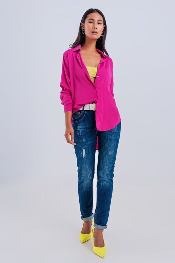 Chemise décontractée à manches longues en satin fuchsia 3