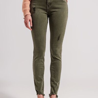 Ripped skinny jean in green