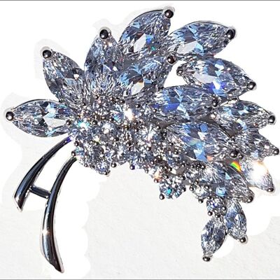 Zircon leaf brooch