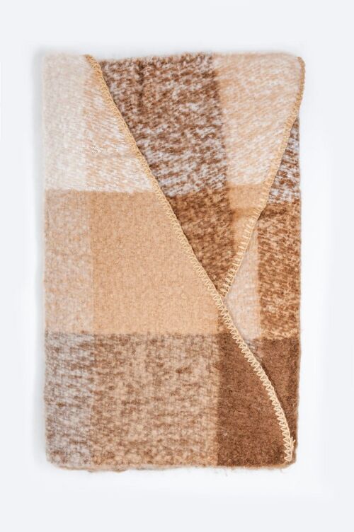 Scarf in beige and brown