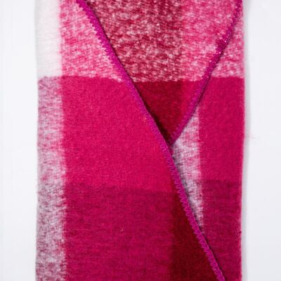 Bufanda en crema y rosa