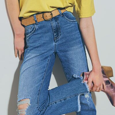 Gerade Distressed-Jeans in mittlerer Waschung