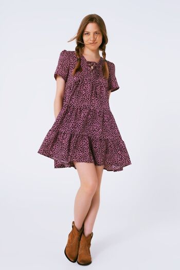 Robe baby doll à manches courtes avec détail de cou en imprimé léopard violet 5