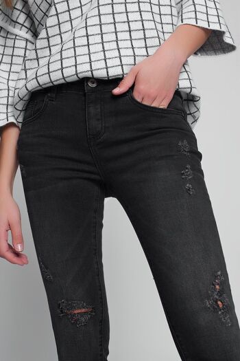 Jean skinny déchiré en noir délavé 4