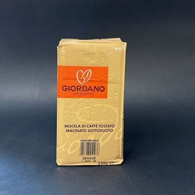 Vigorosa blend ground coffee powder