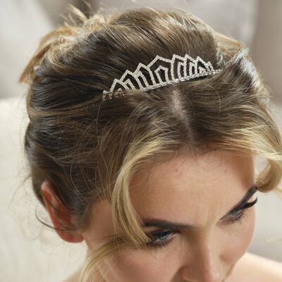 Diadem with crystals - D 34