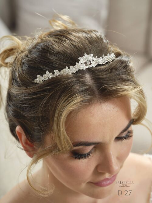 Diadem with crystals - D 27