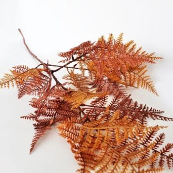 Branche de fougère brun artificielle 96 cm  - Composition florale 3
