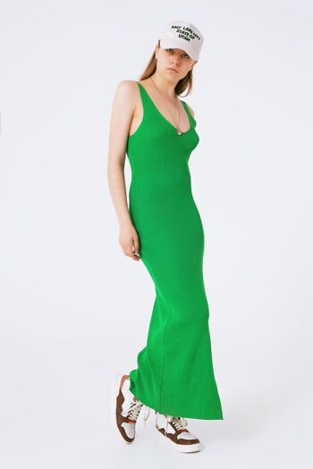 robe mi-longue en maille côtelée douce en vert 1