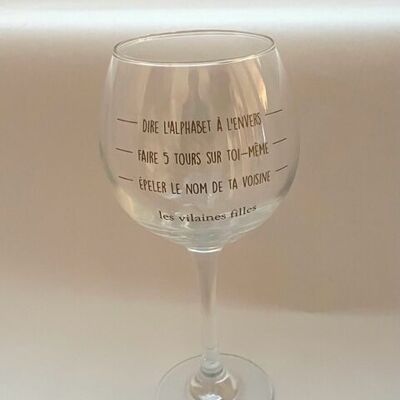“Challenge” wine glass