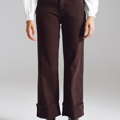 Straight Leg Jeans with Cropped Hem in Brown