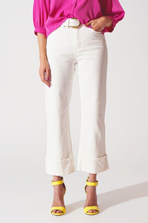 Straight Leg Jeans with Cropped Hem in White