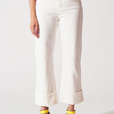 Straight Leg Jeans with Cropped Hem in White
