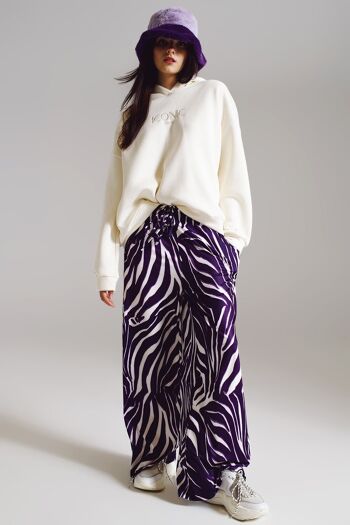 Pantalon droit à imprimé zèbre en violet et blanc 3