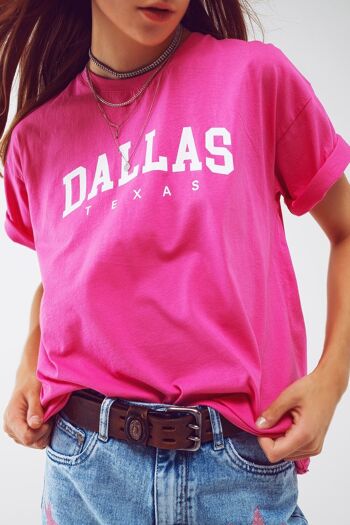 T-shirt avec texte Dallas Texas en fuchsia 2