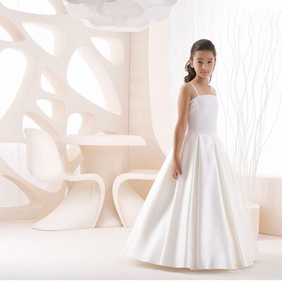 Belle robe pour fille, robe de communion, robe blanche - K 16
