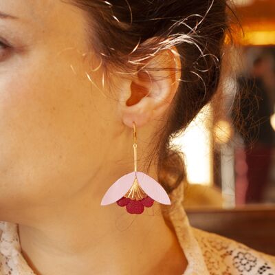 Boucles d'oreilles Fleur de Ginkgo - cuir rose et rouge foncé