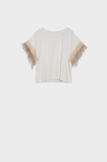 T-shirt court orné avec poignets en fausses plumes - Crème 1