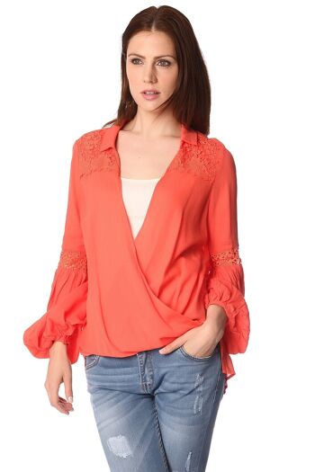 Blouse orange avec devant cache-cœur et détail drapé 1