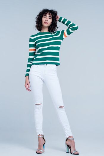 Jean skinny blanc avec détail genoux déchirés 3