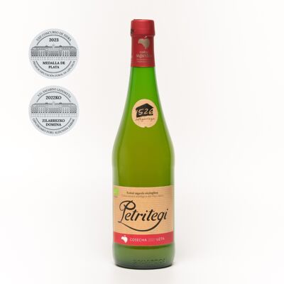 Petritegi Organic Natural Cider with Euskal Sagardoa Designation of Origin