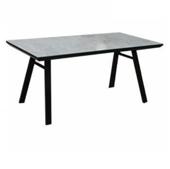 Table en aluminium et verre trempé 178 x 89 cm. 1