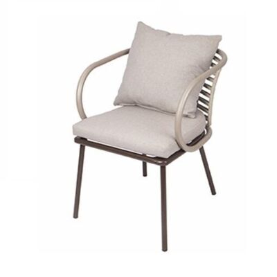 Two-tone aluminum chair with rope backrest.52x63xh71