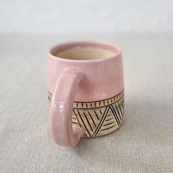 Tasse standard sculptée classique rose blush 2