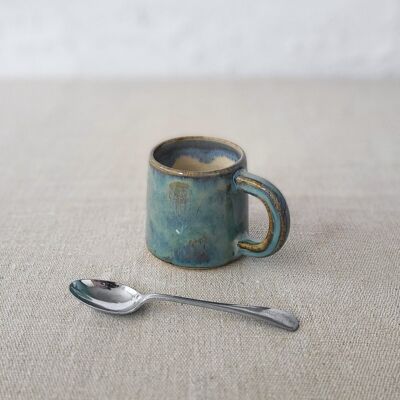 Klassische Espressotasse in Seafoam-Blau