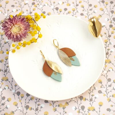 Three Petals earrings - golden leather, caramel brown, turquoise blue