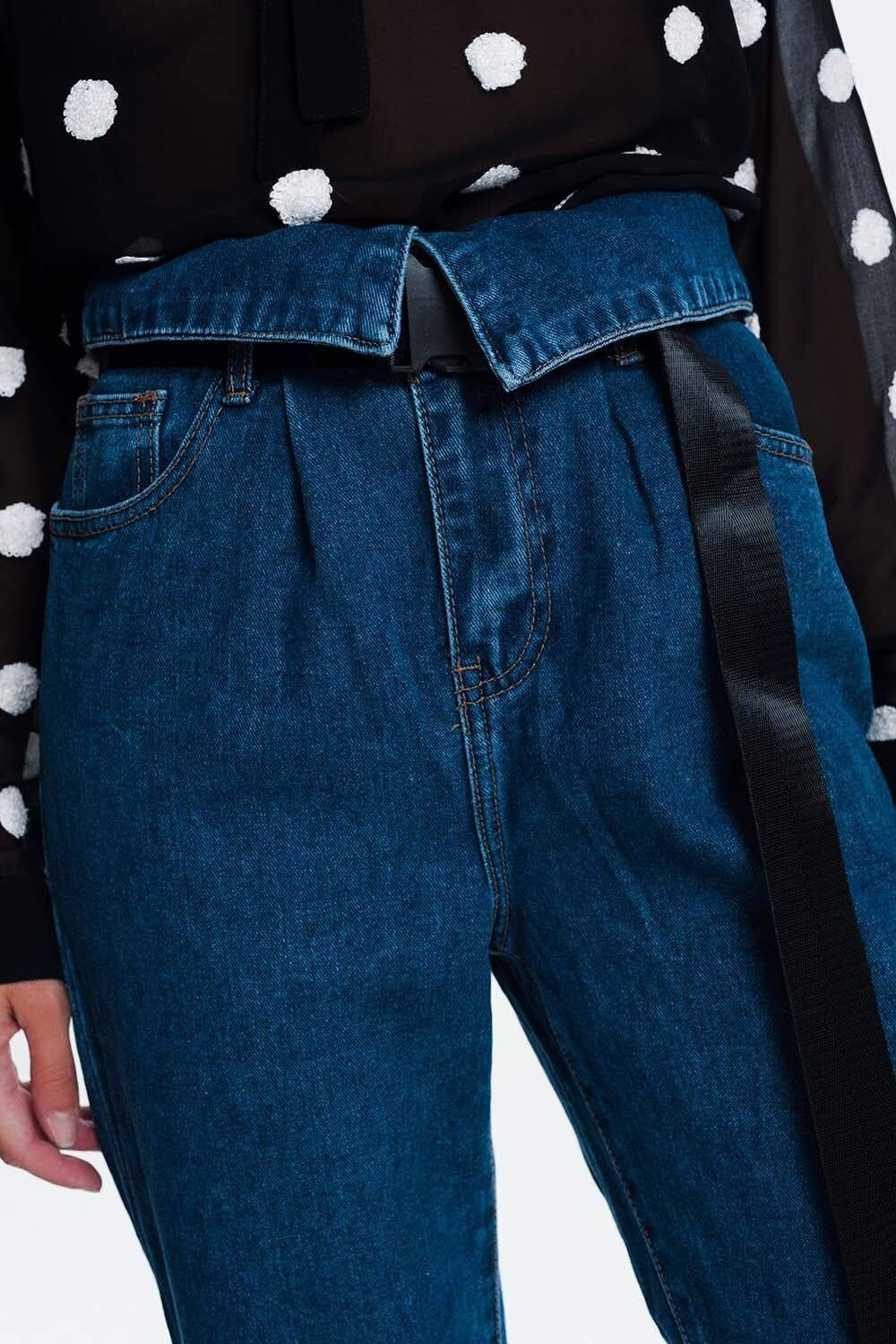 jeans con sacchetto di carta