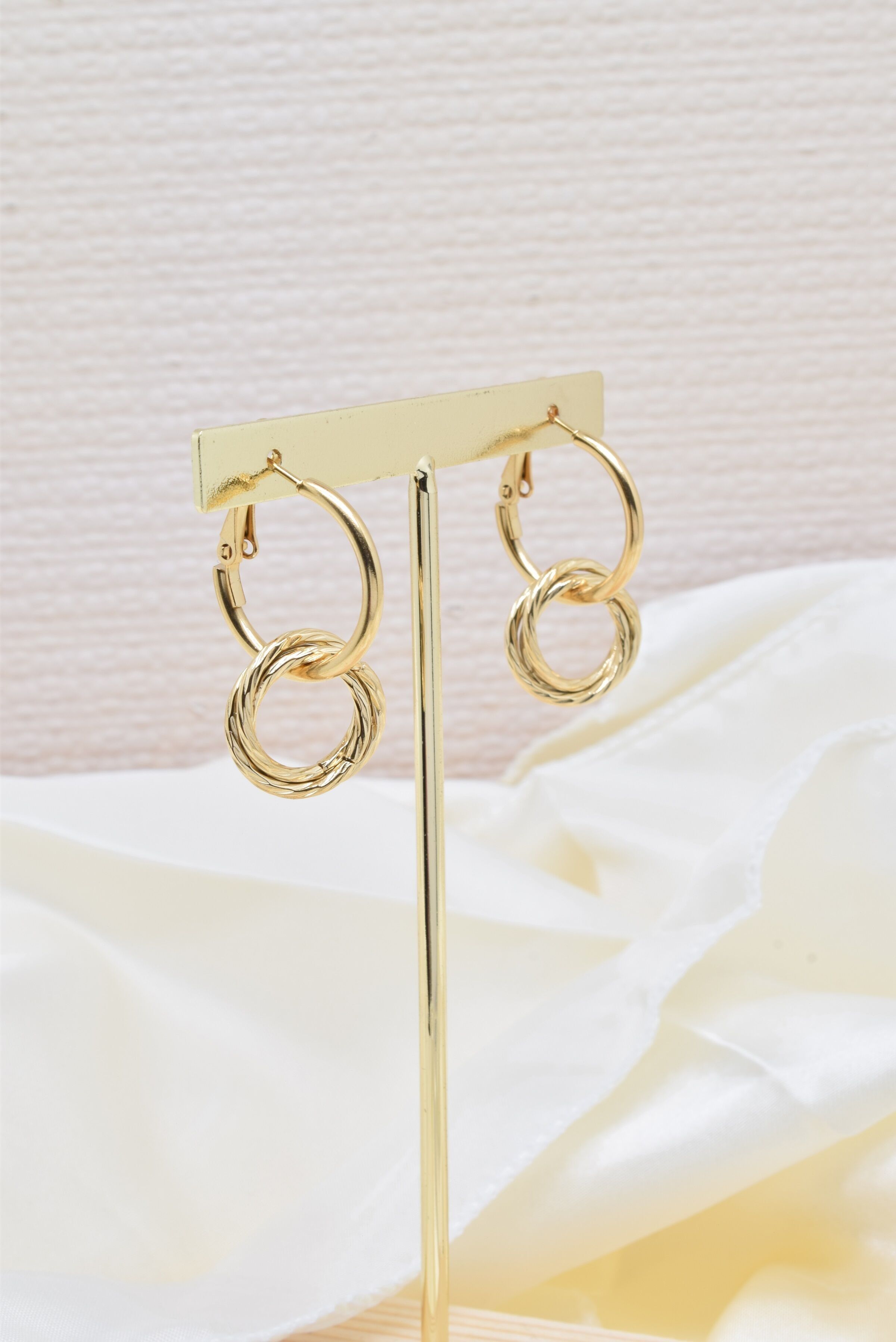 Double hoop earrings in steel -BO100200