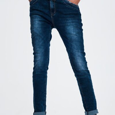 Entspannte Boyfriend-Jeans