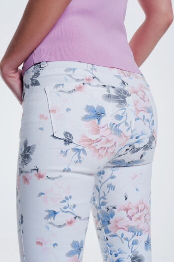 pantalon skinny blanc à imprimé floral 6