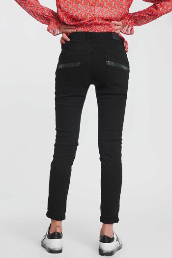 Pantalon boyfriend noir avec poche à sequins 4