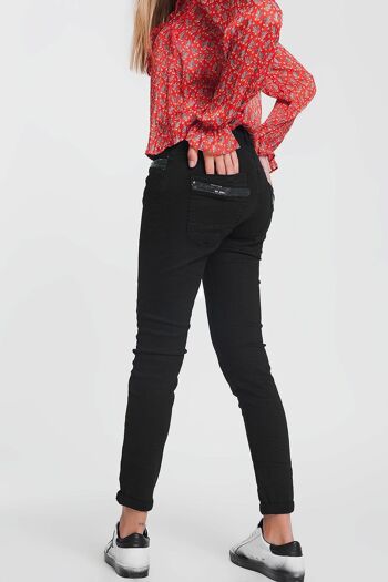 Pantalon boyfriend noir avec poche à sequins 5