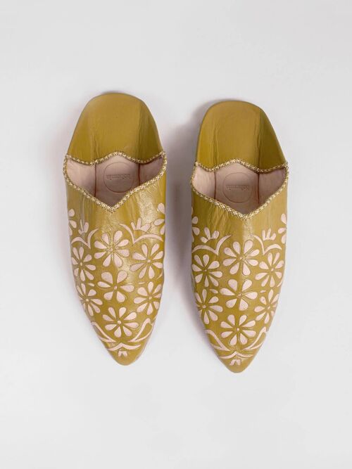 Moroccan Decorative Daisy Babouche Slippers, Mustard