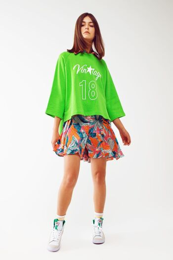 Sweat-shirt asymétrique avec texte Vintage 18 en vert 3