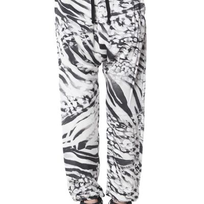 Baggy pants in gray animal print