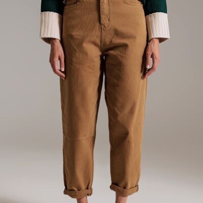 Pantaloni rilassati color cammello con dettaglio tasca in vita