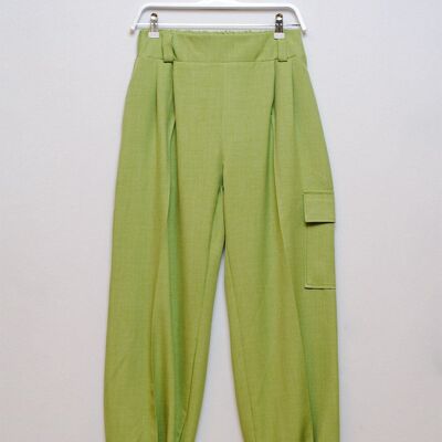 Cargo Pants With Pockets and Cinched Waist in Green