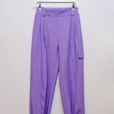 Pantalon cargo avec poches et taille cintrée en violet