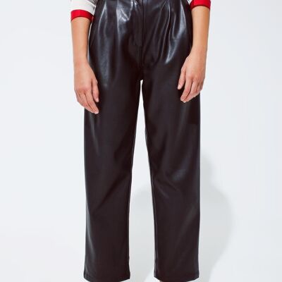 Faux leather pants with pleats and elastic waist