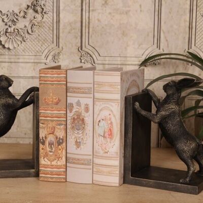 Bookend Rabbit