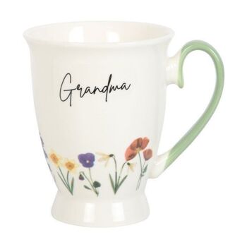 Tasse sur pied grand-mère à fleurs sauvages 3