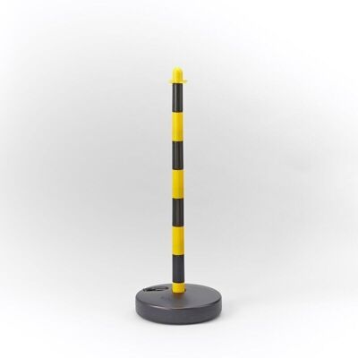 Place plastic post on round cup b360cnojarond